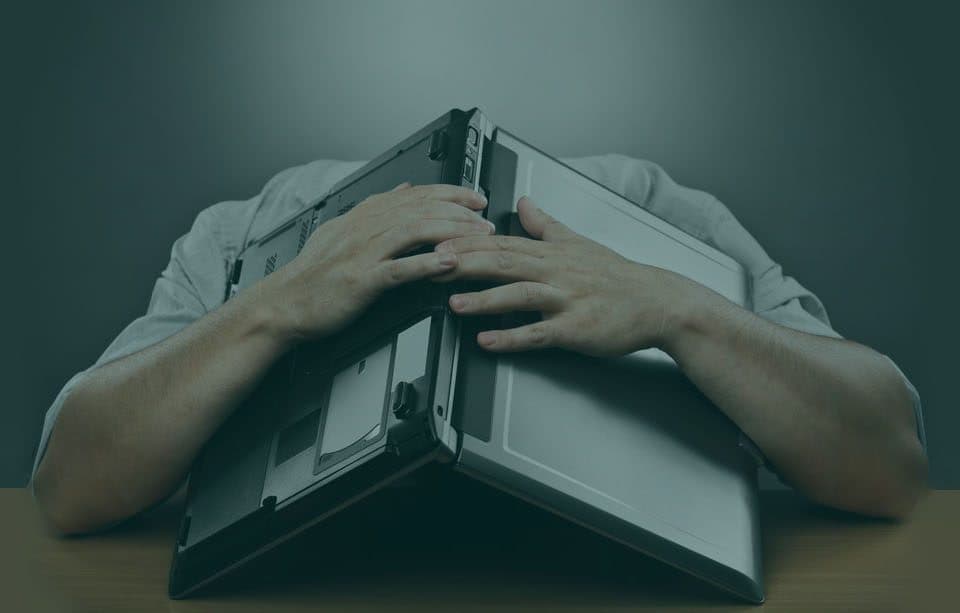 Семь причин неисправности ноутбука